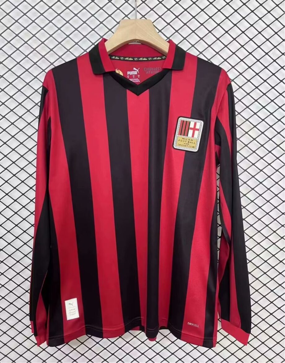 AC Milan 125th Anniversary fans vrs. 2024/25